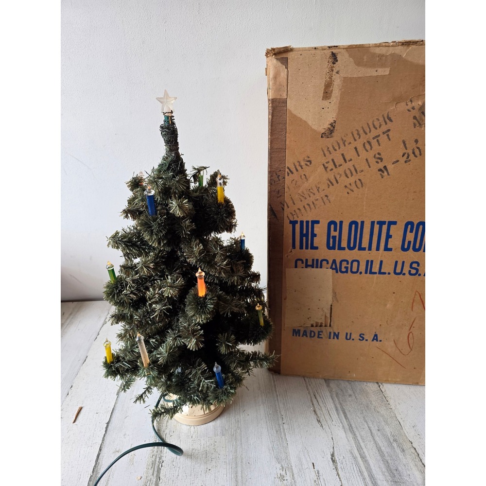 Vintage glolite tree 22" Xmas light up decor box
